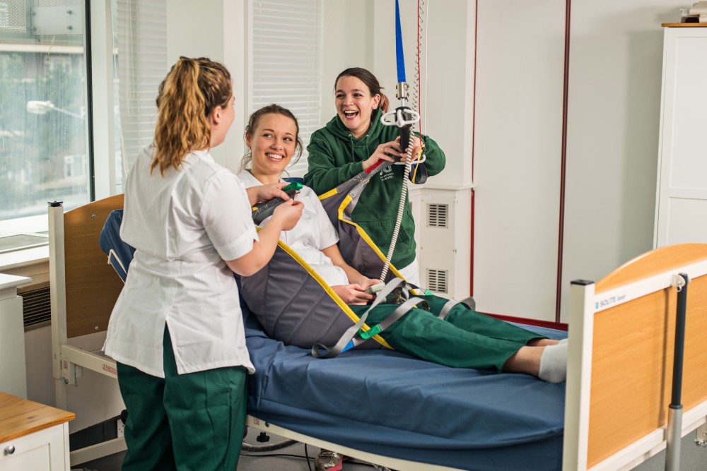 خدمات کار درمانی در منزل